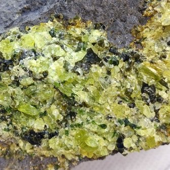 Olivín, klinopyroxen